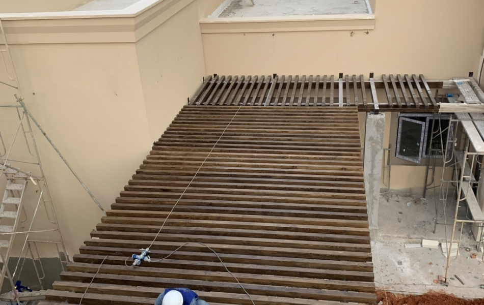 Gỗ Biến Tính LINECO Sử Dụng Ngoài Trời Không Bị Mối Mọt, Mục Nát Hay Nấm Mốc